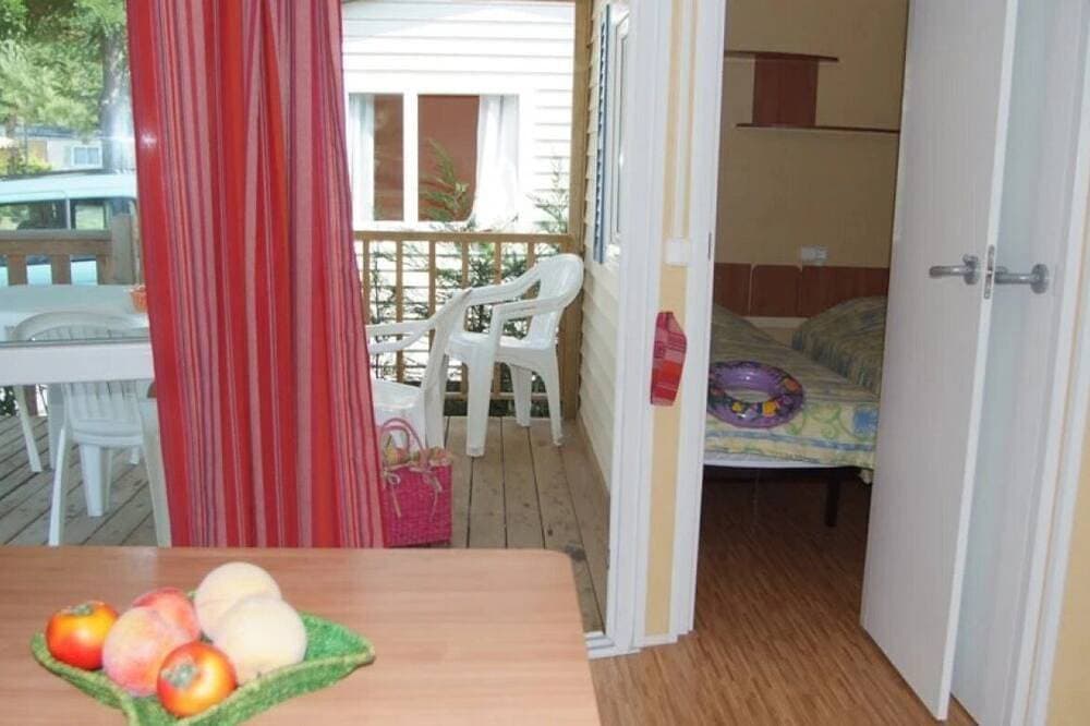Foto 2 von 20: ZEcamping 3 étoiles  mobil-home TV clim 27m2