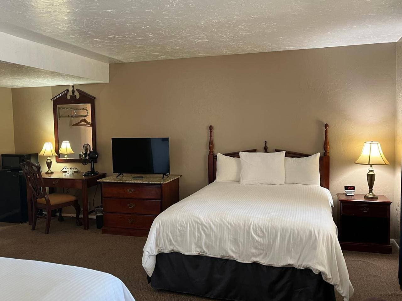 Foto 7 von 17: Queen Room with Two Queen Beds