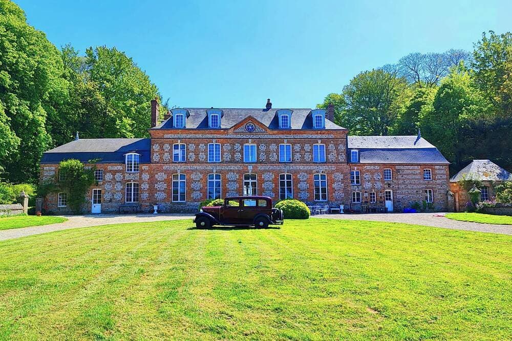 Wing of Château de Briquedalles 1