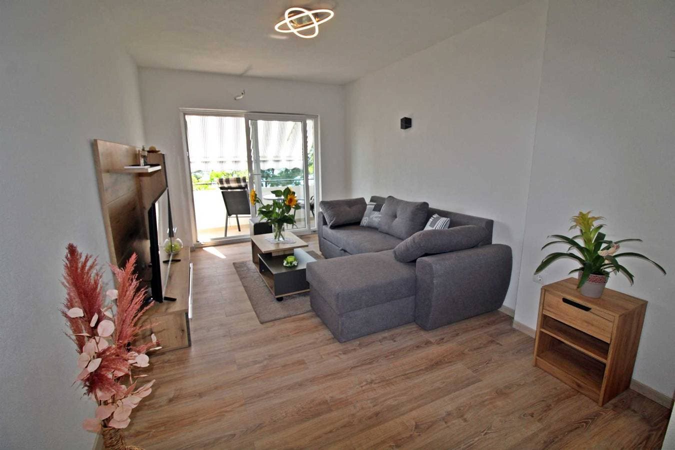 Foto 13 von 19: Ferienwohnung für 4 Personen in Fažana mit Meerblick, 50 m zum Strand