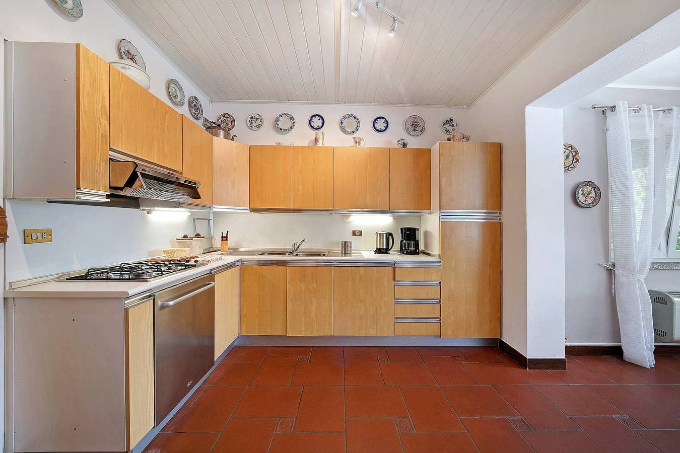 Foto 13 von 29: Haustierfreundliche Villa “Luxury Country House Domaso” mit Pool und Seeblick