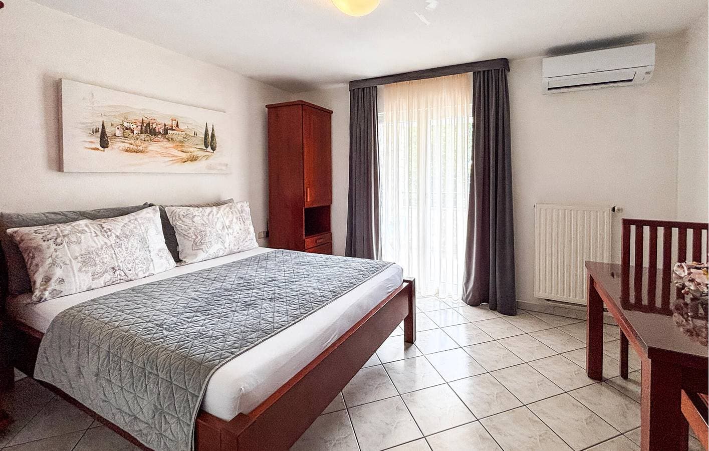 Foto 7 von 30: Reizende Ferienwohnung mit Pool, Terrasse und 2,5 km Entfernung zum Strand