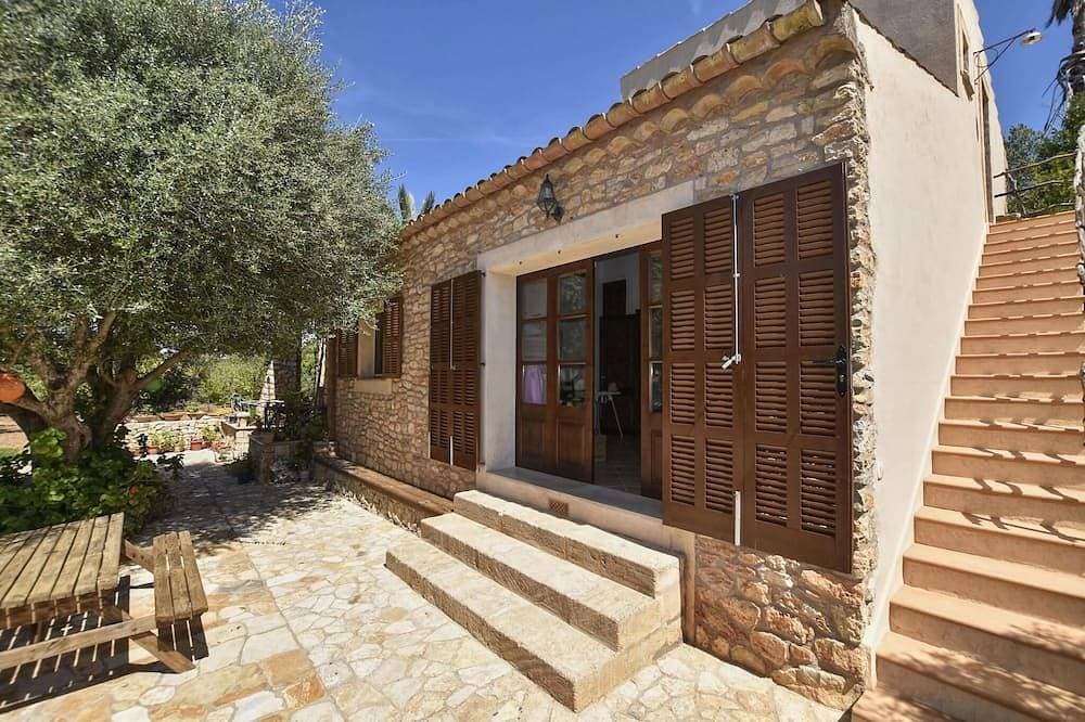 Foto 8 von 27: Schönes Ferienhaus mit privatem Pool