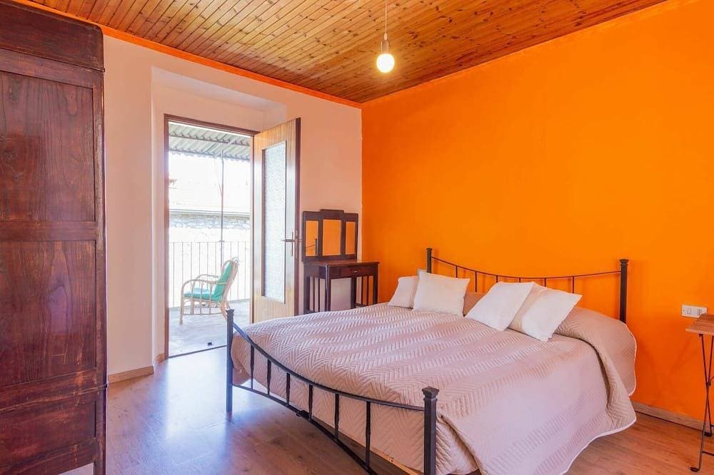 Foto 8 von 30: Schönes alleinstehendes Ferienhaus mit  W-Lan, privatem Pool, TV, Terrasse und Haustiere erlaubt