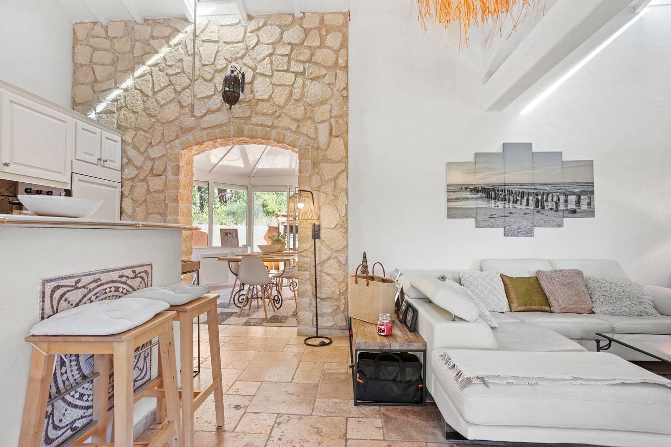 Foto 10 von 36: Ferienhaus „Mon Petit Coin De Paradis“ mit Seeblick, privatem Pool und WLAN