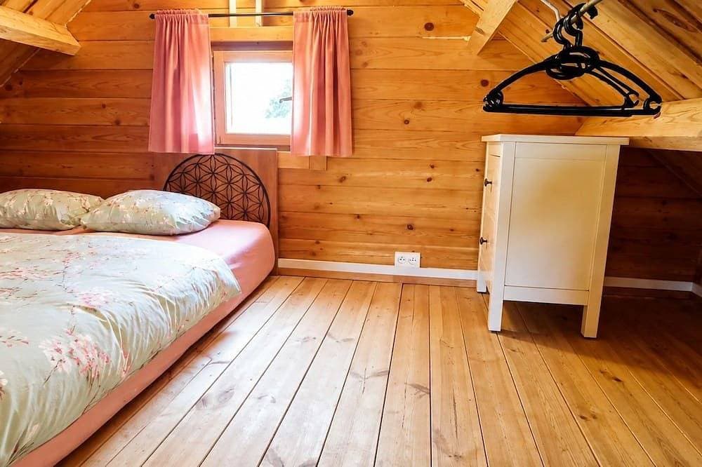Foto 3 von 18: Cottage du Verger de Pommiers – Idyllisches Naturchalet für 3 Personen