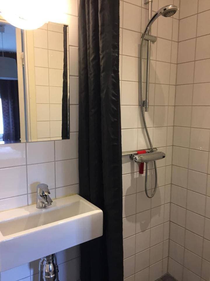 Foto 7 von 8: Double or Twin Room with Private Bathroom
