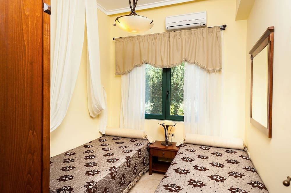 Foto 7 von 29: Privater Pool ★ Meerblick ★ Wifi ★ Strand in 1km ★ 3 Schlafzimmer