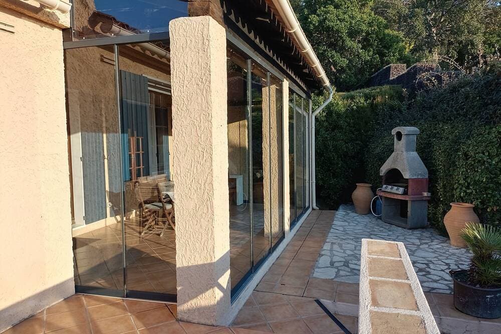 Foto 12 von 30: Villa mit Meerblick, beheizter Pool 3 oder 5 Schlafzimmer (6-8 Personen) ruhige Wifi