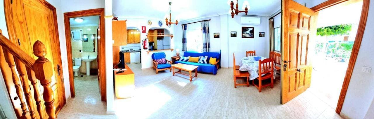 Foto 12 von 15: Three-Bedroom Apartment