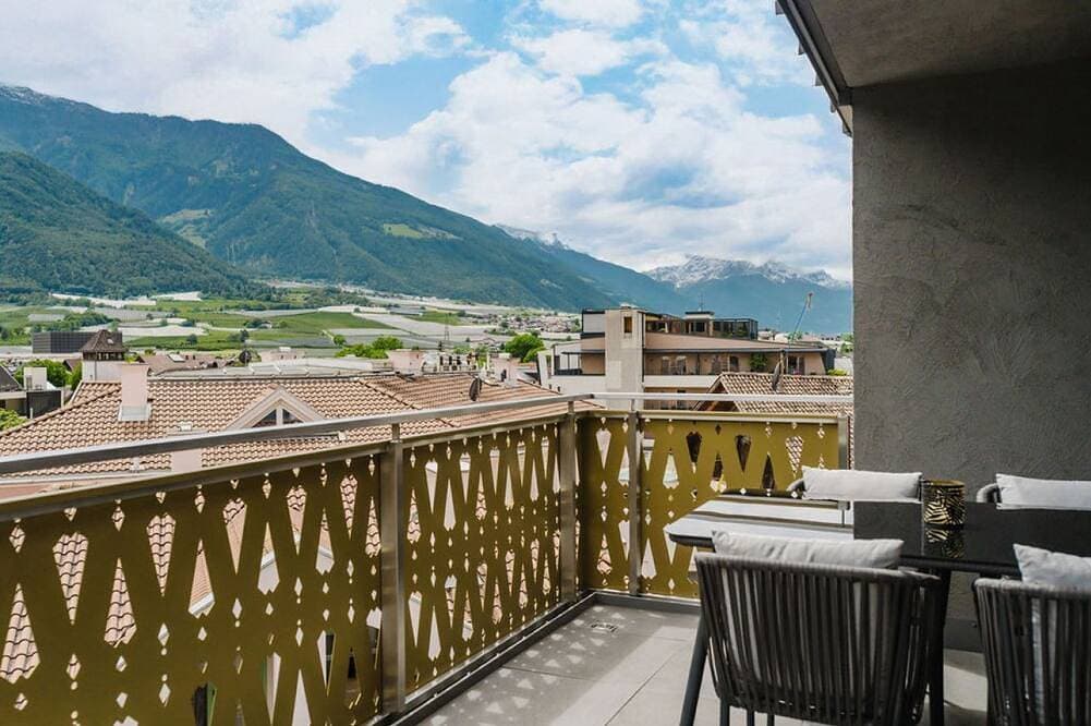 Rooftop Apartment - Alpstay 1