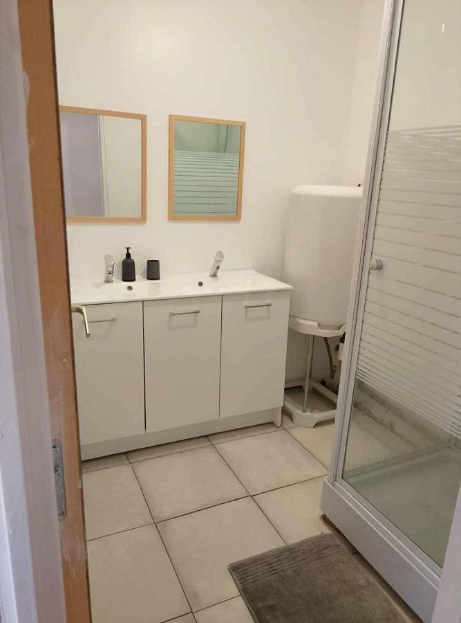 Foto 4 von 9: One-Bedroom Apartment