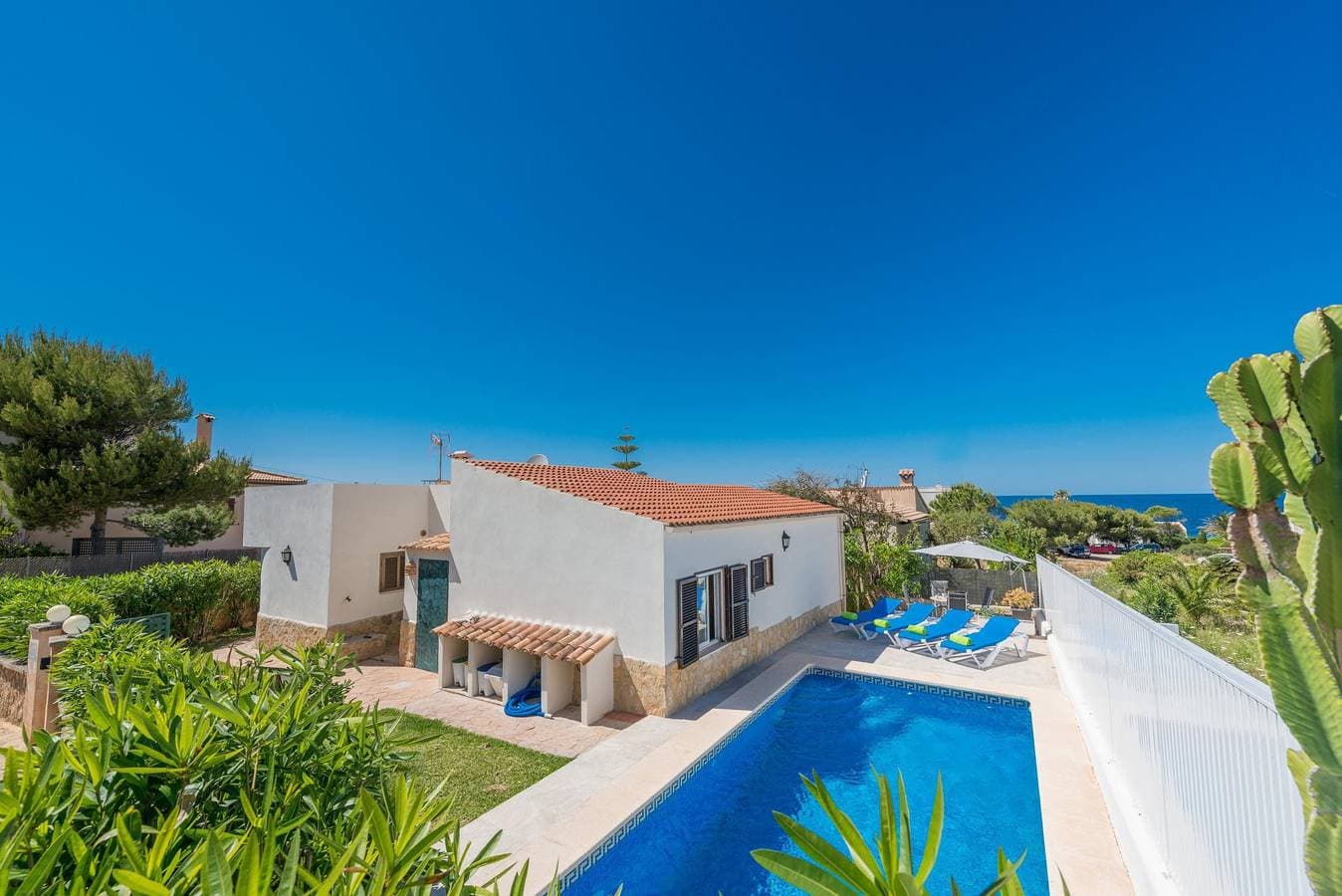 Foto 2 von 41: Villa Divina - Ferienhaus mit privaten Pool in Betlem. WiFi gratis