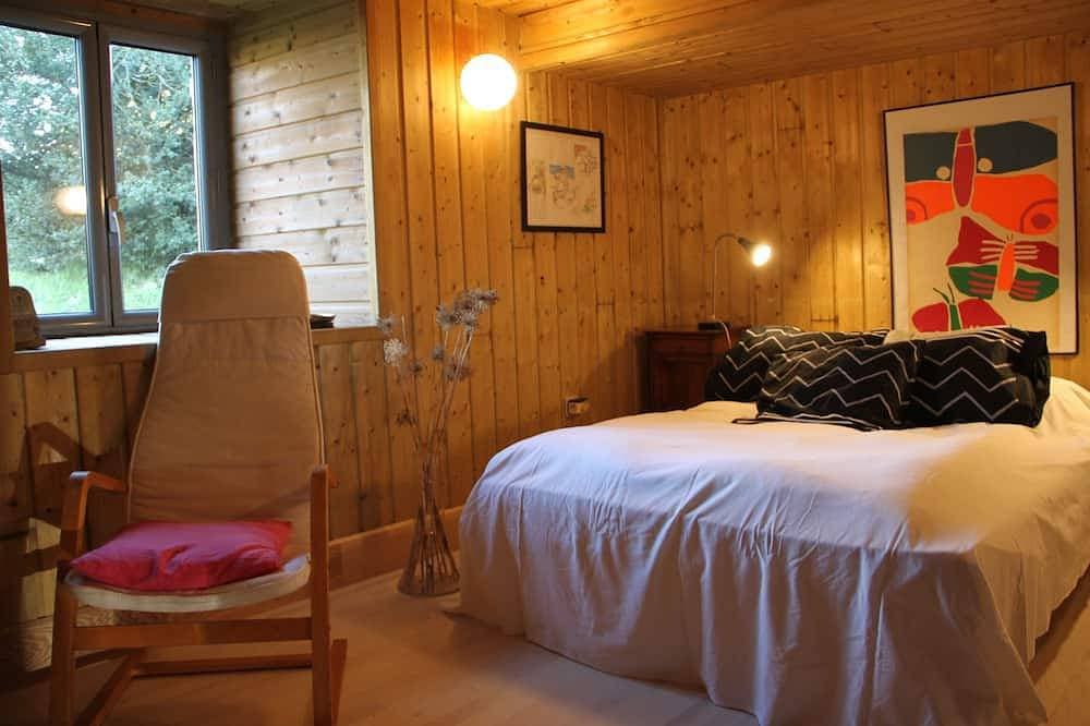 Foto 4 von 30: Eine authentische Scheune aus weißem Stein, renoviert für 4 Personen, mit Kamin