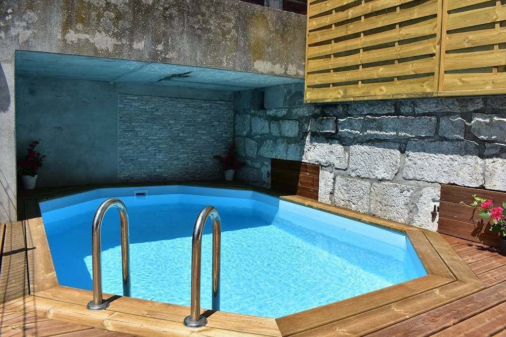 Foto 9 von 12: Studio Avec Piscine 10 min à Pied de la Rivière et 5 min du Centre