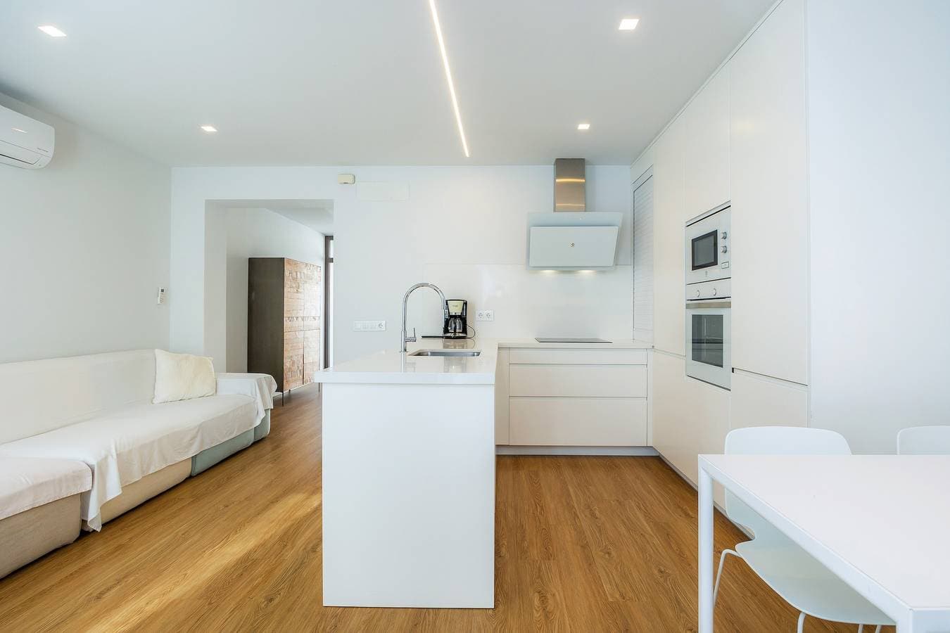 Foto 5 von 35: Ferienwohnung Ca Na Tonina Ref 7000 mit privater Terrasse, WLAN und Klimaanlage