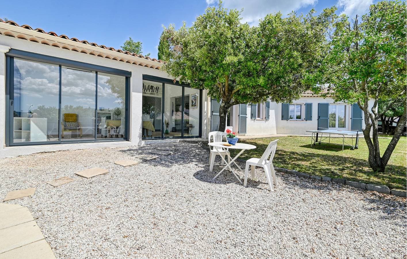 Foto 9 von 23: Appartement am Pool mit Parkplatz und Internet