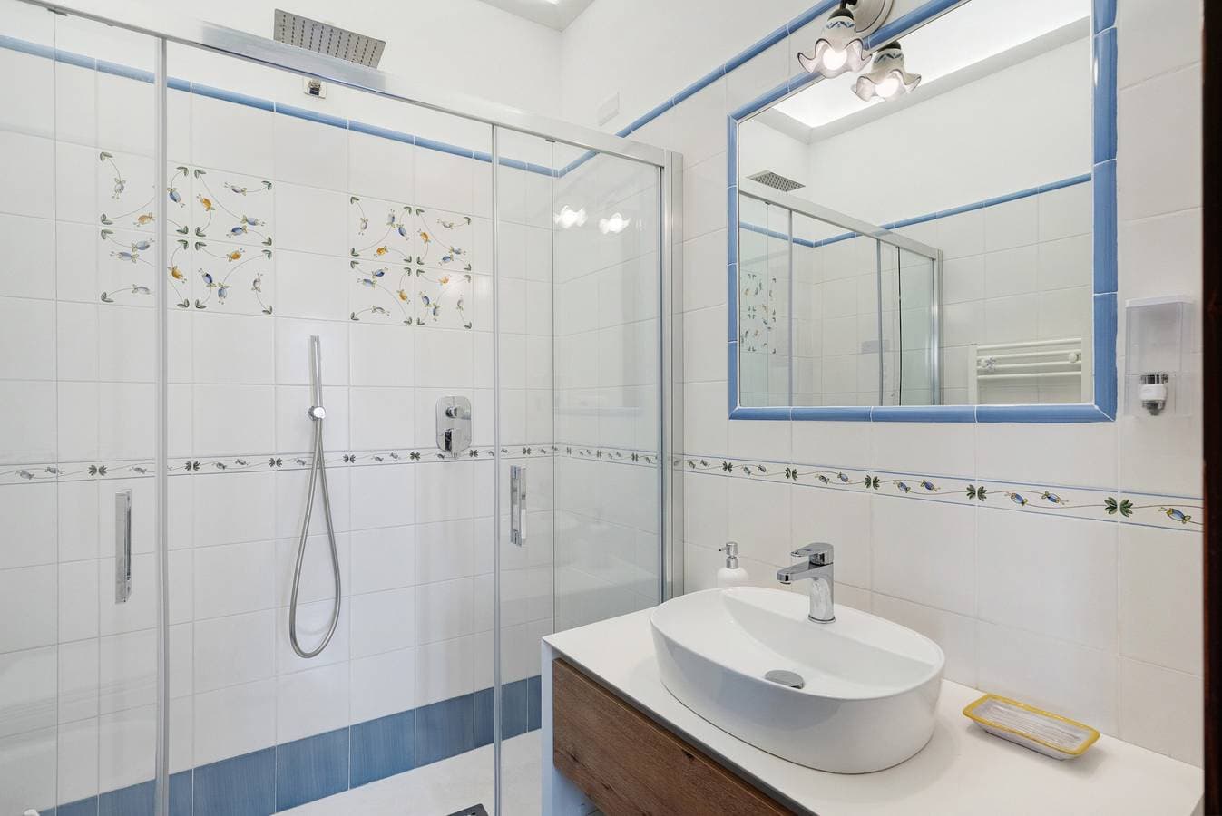 Foto 11 von 43: Appartamento La Casa Del Giudice Amalfi-Küste mit Meerblick, privater Terrasse und WLAN