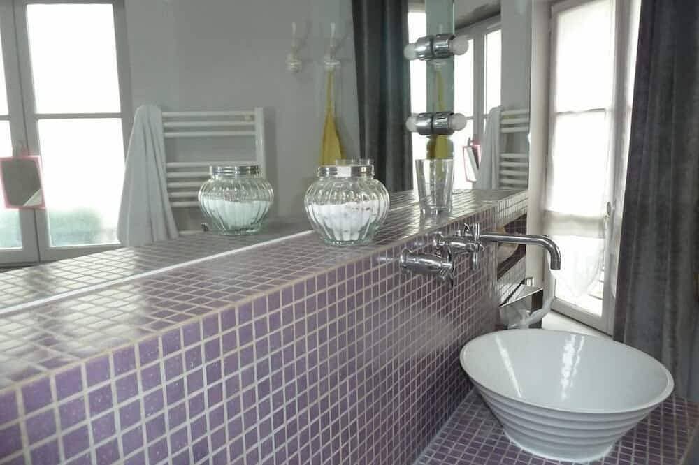 Foto 6 von 30: Nation: Einfamilienhaus: 2 Schlafzimmer + kostenlose Parkplätze in atstraße.