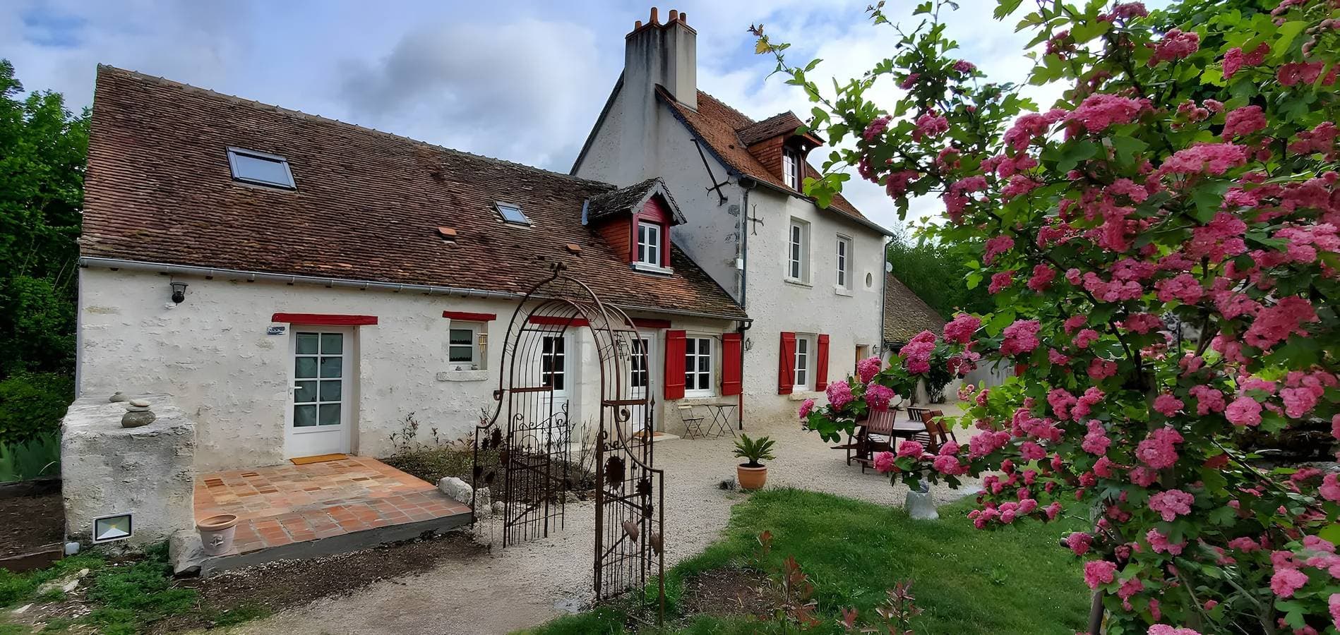 Foto 3 von 50: Zimmer 'La Bergerie' mit Gemeinschaftspool und gemeinsamer Terrasse