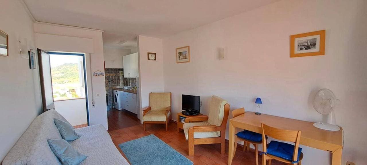 Foto 5 von 14: One-Bedroom Apartment