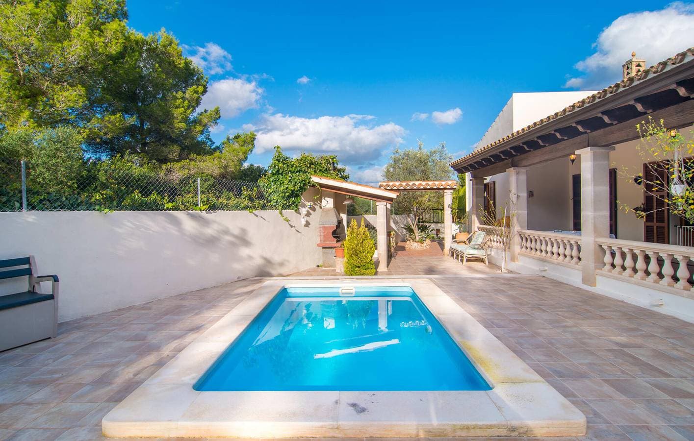 Foto 9 von 47: Sonnige Terrassenwohnung mit Pool in der Nähe von s'Illot Strand