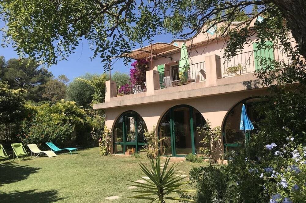 Foto 12 von 30: Sanary Charming Country House With Garden.Small Dogs Accepted