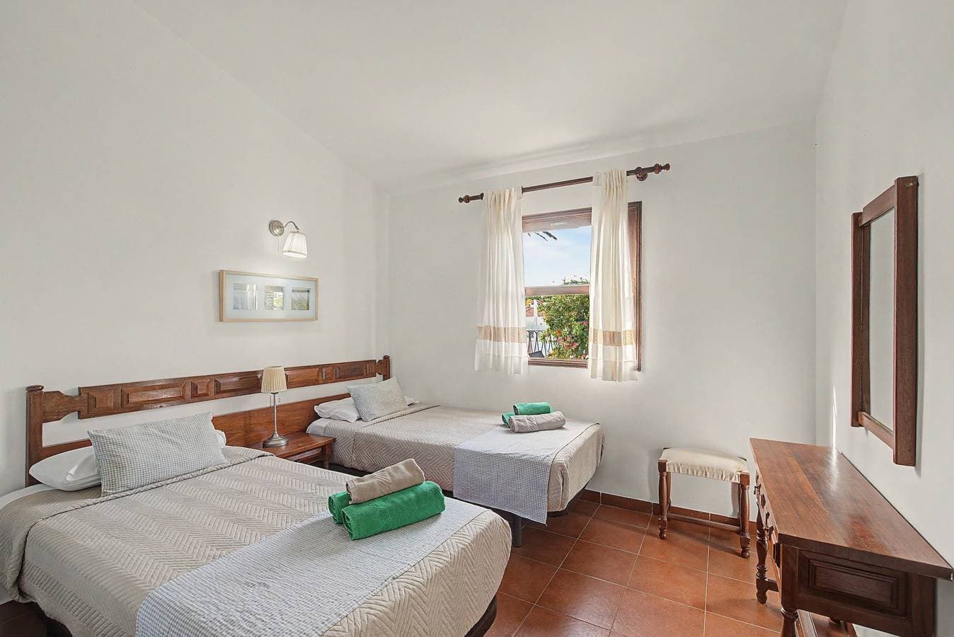 Foto 10 von 29: Ferienwohnung 'Los Porches K29' mit Gemeinschaftspool, privater Terrasse & WLAN