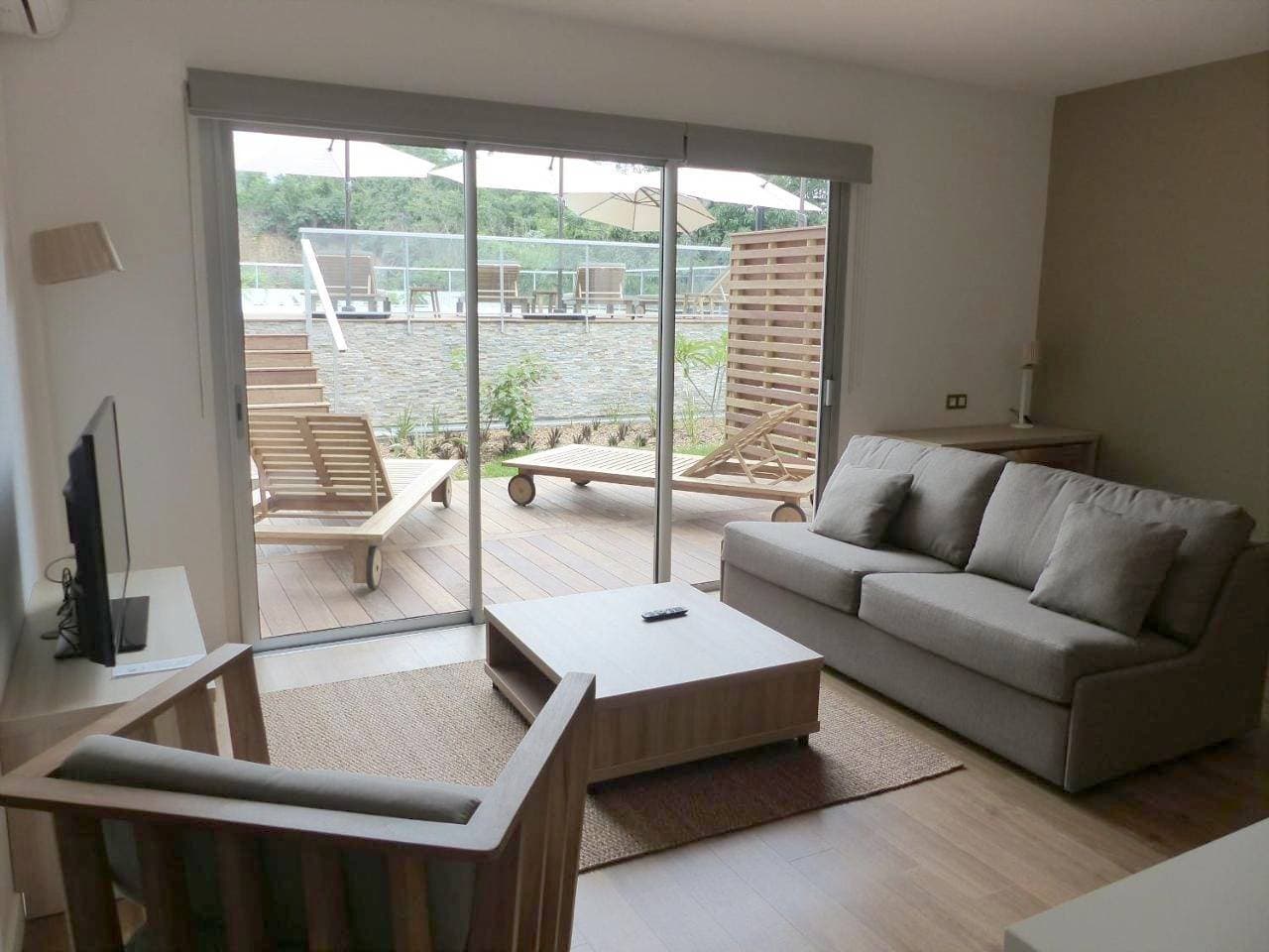 Foto 3 von 7: Apartment with Garden View