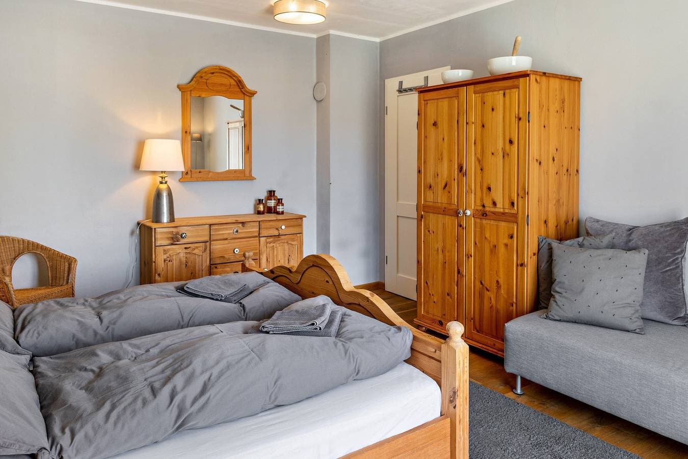 Foto 12 von 34: Ferienwohnung 'Der Flusshof, Scheunenwohnung' mit gemeinsamer Terrasse, gemeinsamem Garten und Wi-Fi