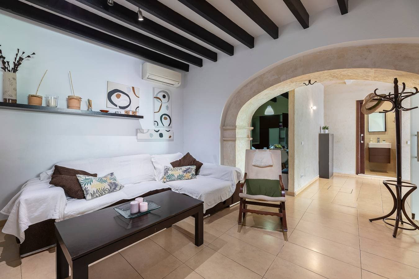 Foto 3 von 27: Mallorquinisches Ferienhaus mit privatem Garten und Klimaanlage in Sa Pobla