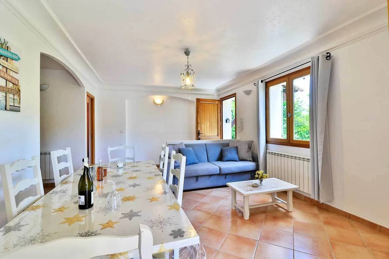 Foto 4 von 9: Ferienwohnung 4 Personen 1 Schlafzimmer mit Garten und Parkplatz