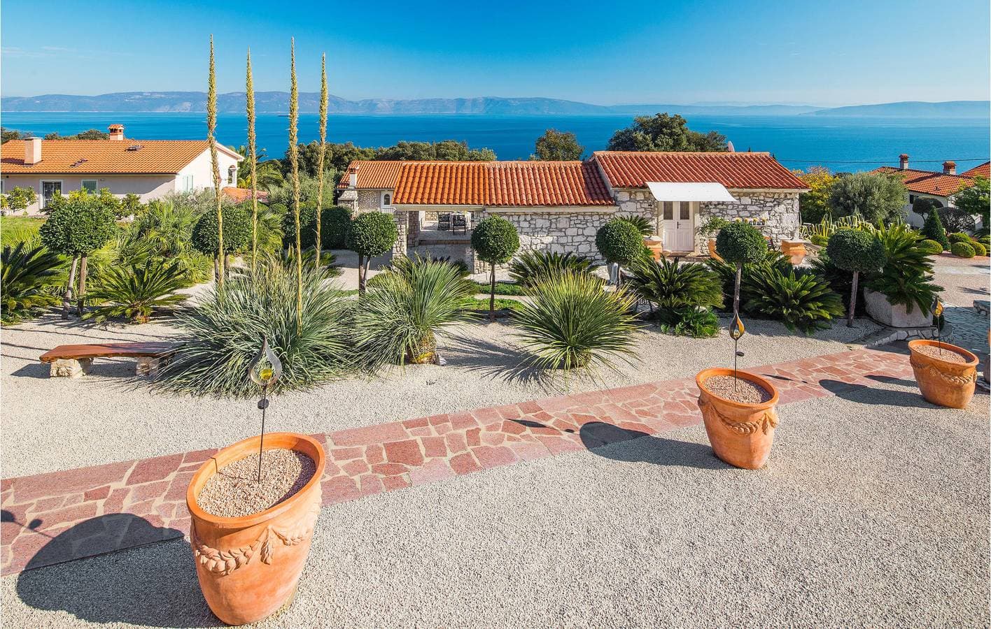 Foto 11 von 25: Gemütliche Ferienwohnung mit Meerblick, Terrasse und Garten – 1,5 km vom Strand entfernt
