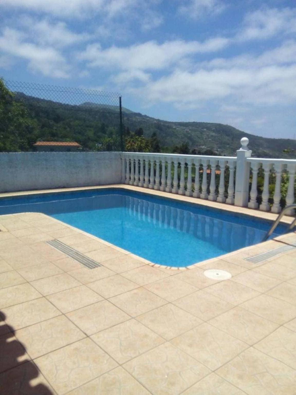 Foto 8 von 39: Ferienhaus LaCerca mit Meerblick, Pool, WLAN und Garten