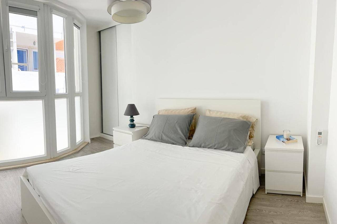 Foto 4 von 35: Two-Bedroom Apartment