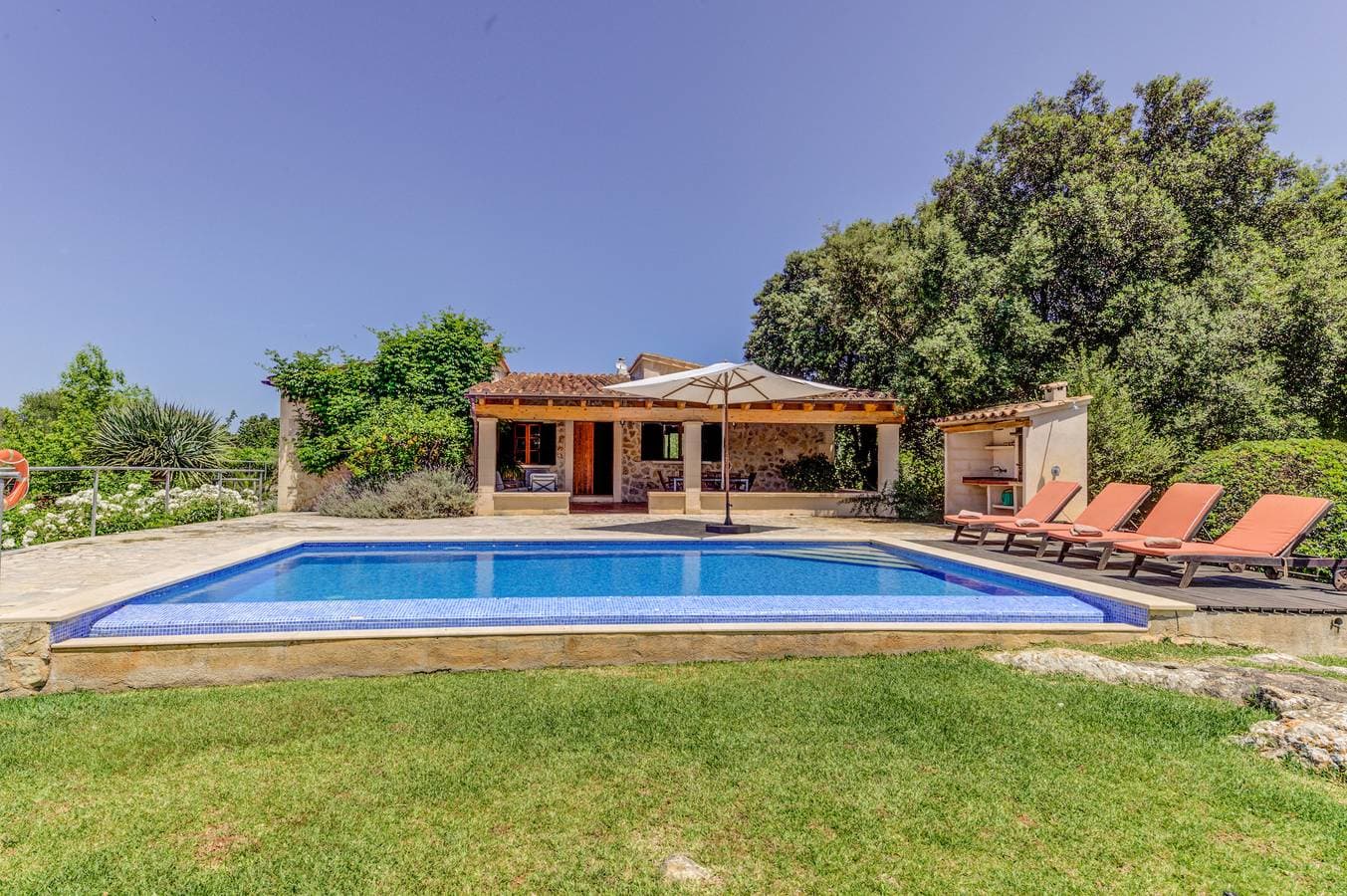 Villa Pontarro 1