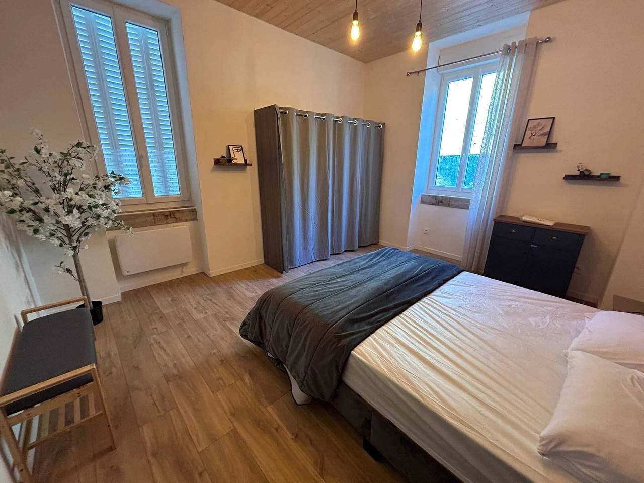 Foto 8 von 30: Charmante Wohnung in Savignac-les-Ormeaux, 56 qm, Balkon