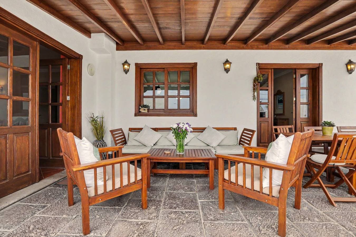 Foto 4 von 33: Ferienhaus „Rincón de Daute“ mit Meer- und Bergblick, Pool, WLAN und Terrassen