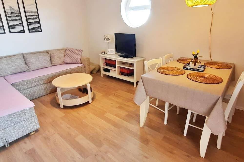 Foto 10 von 27: Ferienwohnung Marija 2 direkt am Strand mit Balkon mit Meerblick