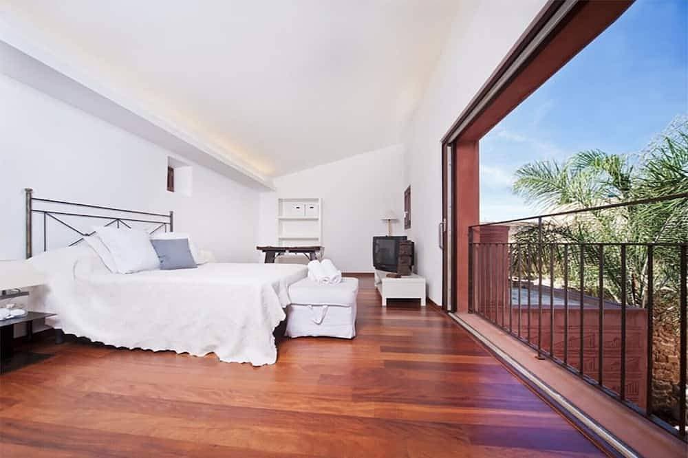 Foto 2 von 30: Exquisites Ferienhaus mit Pool und Sonnenterrasse, in der Altstadt von Alcudia