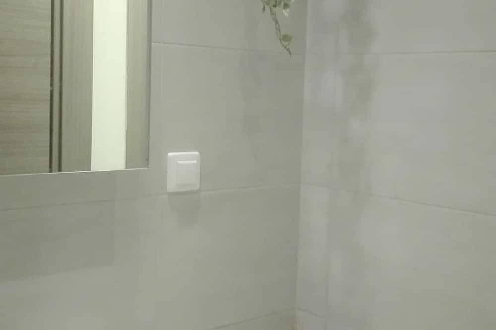 Foto 6 von 30: Sea Escape  Boutique Apt-Steps away from Agii Apostoli & Golden beach