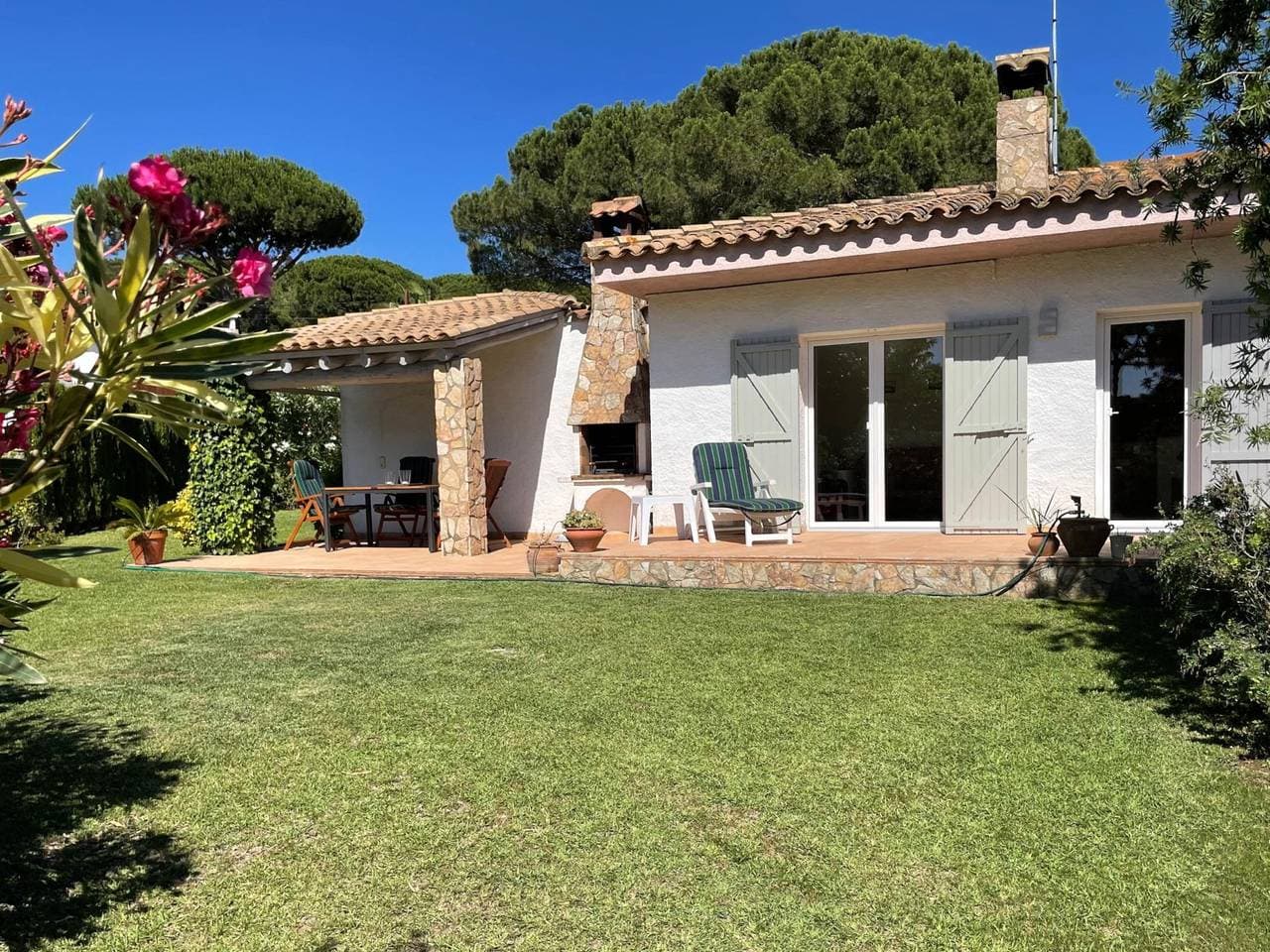 Las flores 3B, Begur, Costa Brava 1