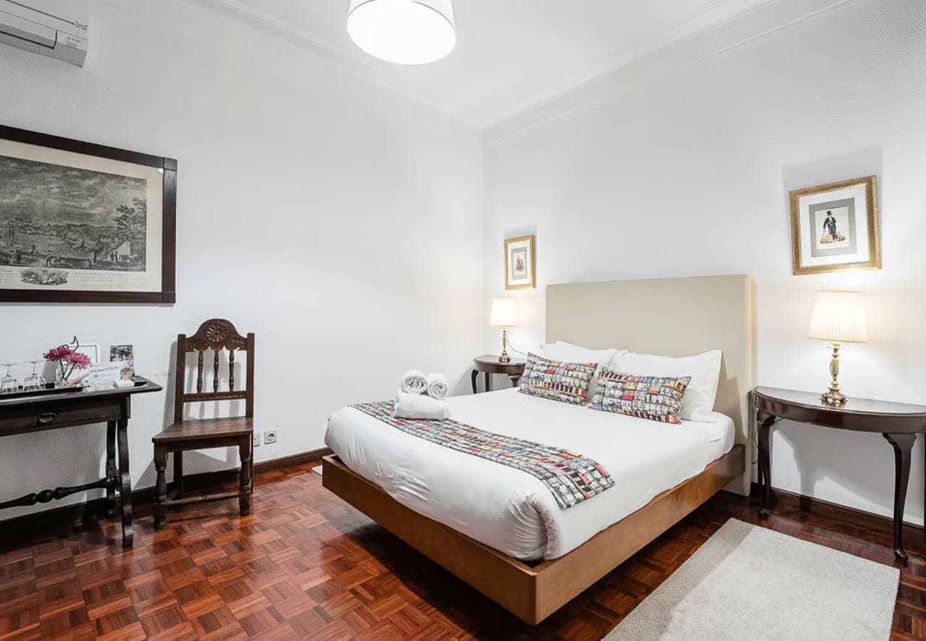 Office Residence 8 1