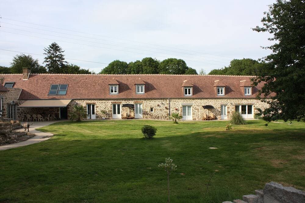 Foto 12 von 30: Gästezimmer normandie la brocherie beheiztes hallenbad spa sauna