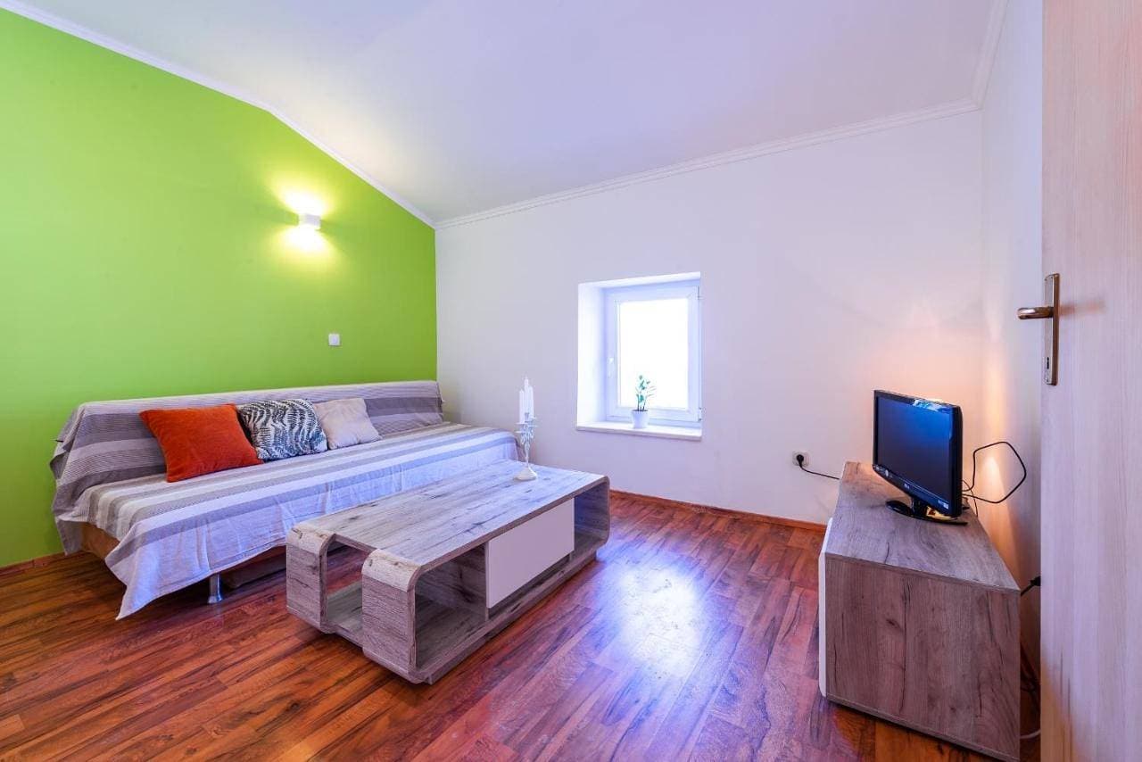Foto 4 von 22: One-Bedroom Apartment