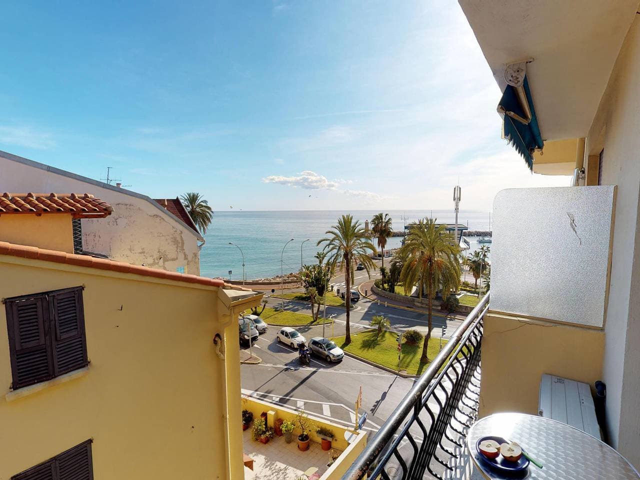 Modernes Studio mit Klimaanlage, Balkon und Meerblick 1