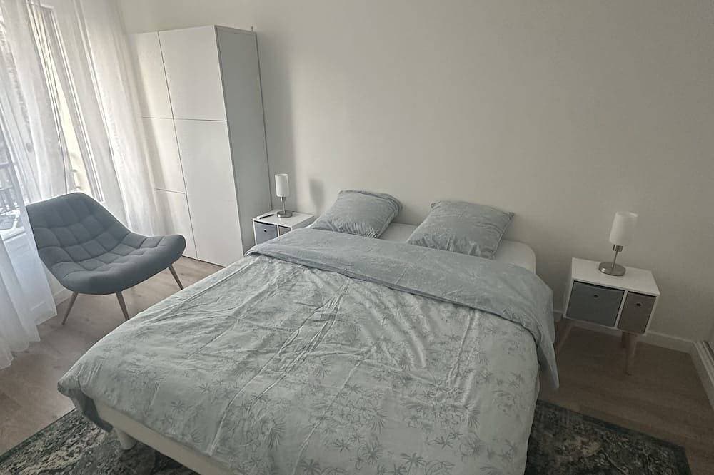 Foto 3 von 12: Appartement Idéal Pour les Familles, Proche de Paris et des Futurs Jo !