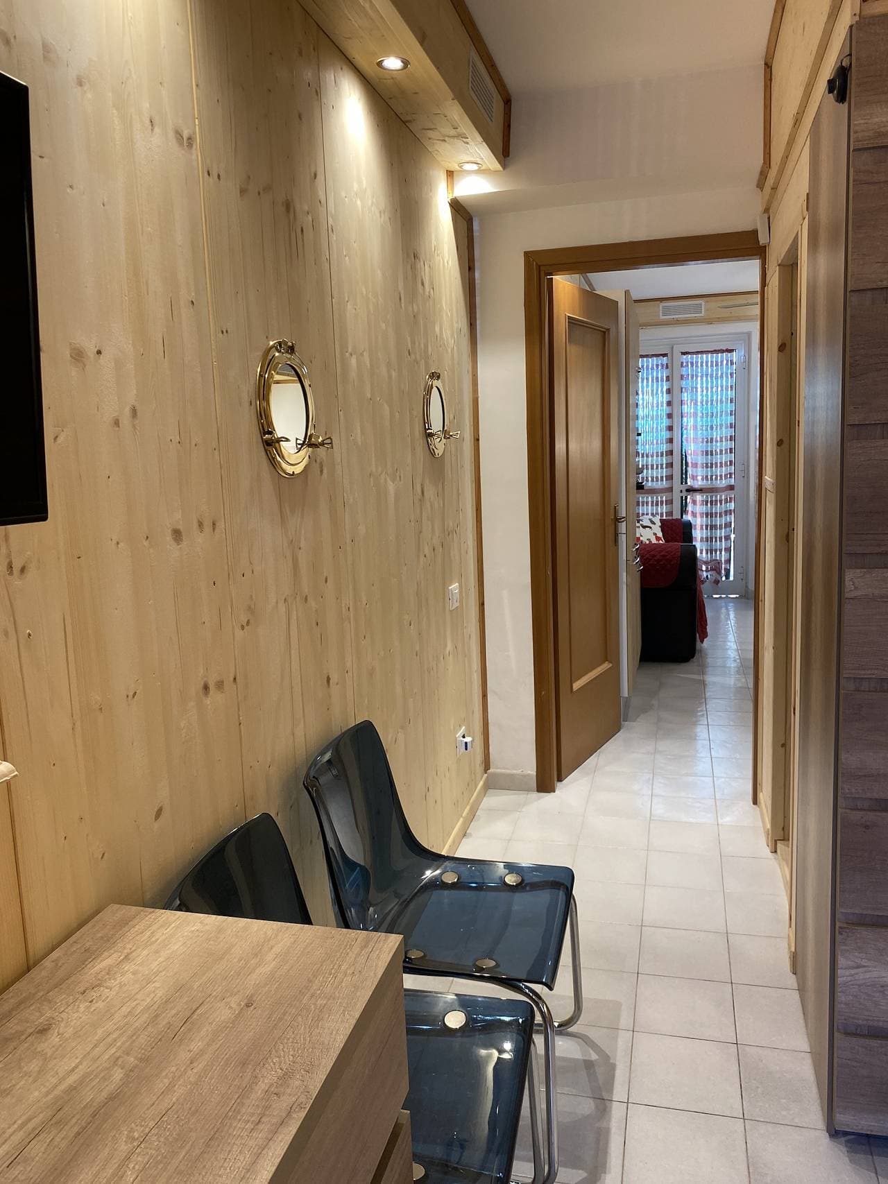 Foto 12 von 32: Ferienwohnung für 3 Personen mit Meerblick