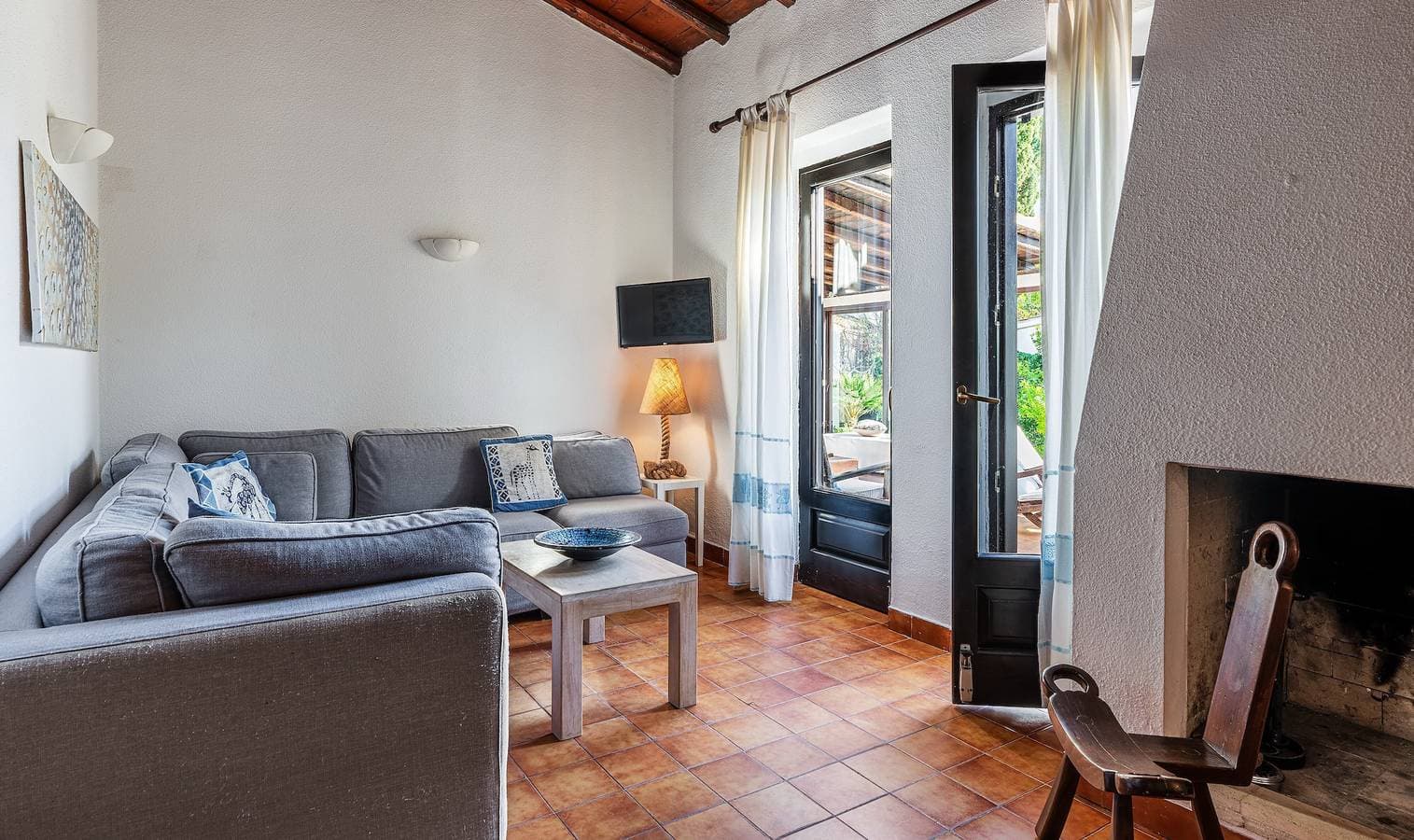 Foto 10 von 27: Villa '12' mit privater Terrasse, WLAN und Klimaanlage