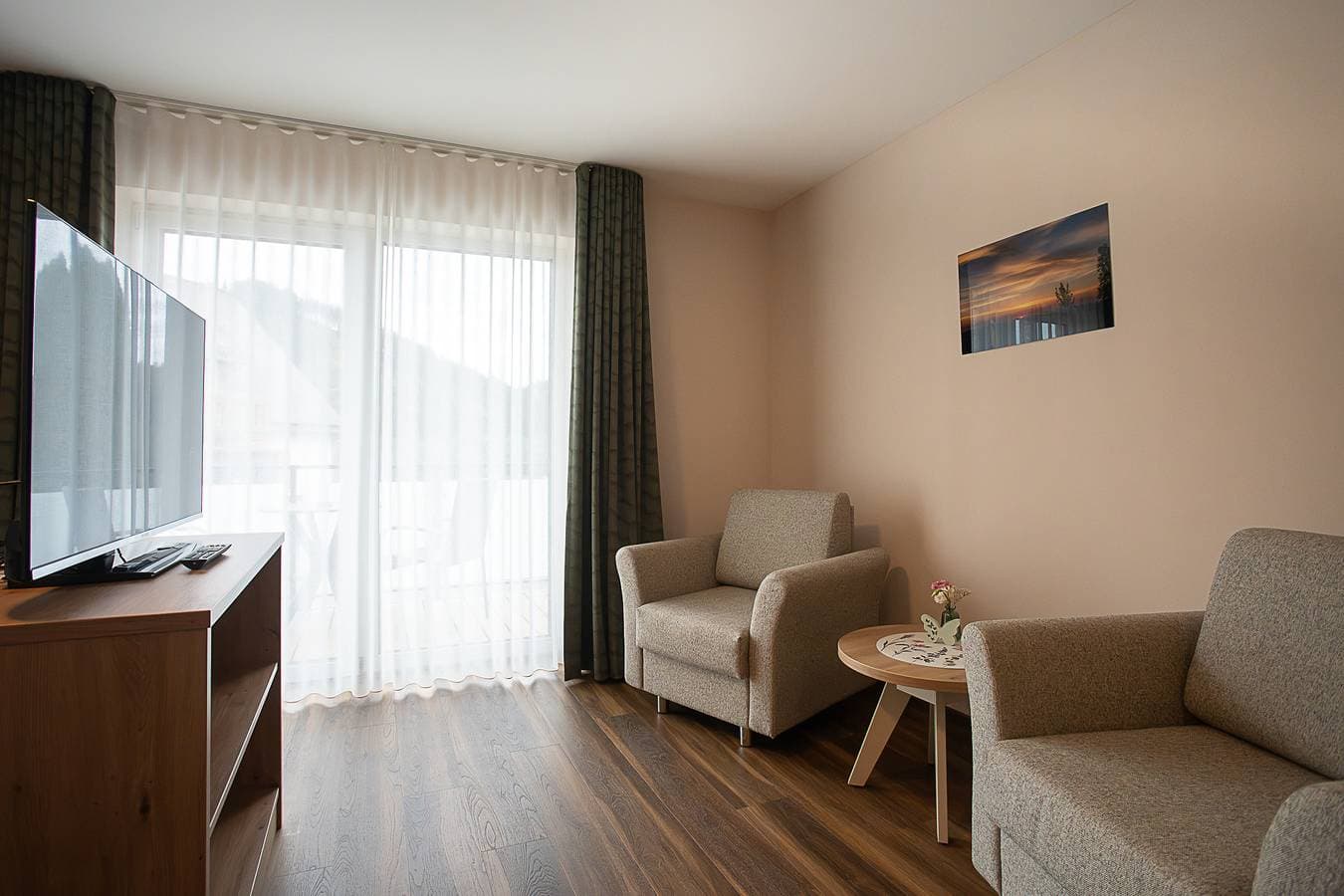 Foto 5 von 16: Hotel Garni Bergkristall Willingen - Doppelzimmer